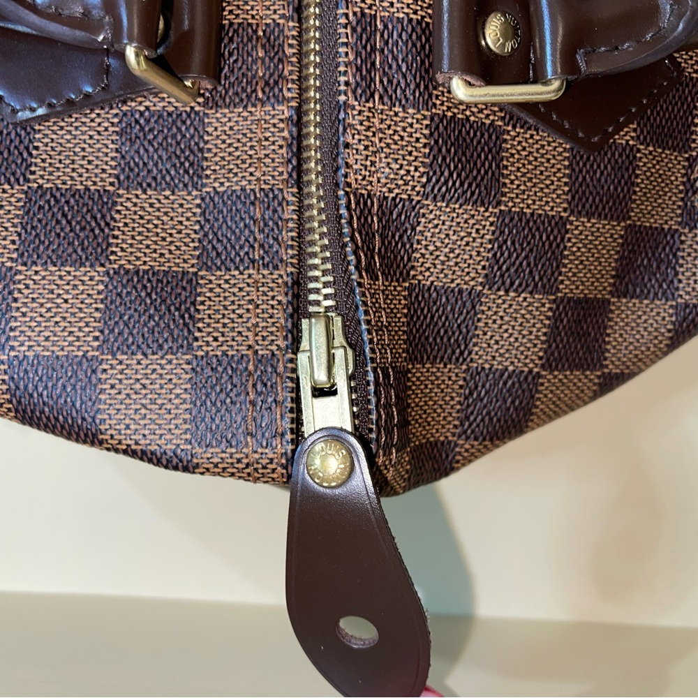 Louis Vuitton Authentic Speedy 30 Damier Ebene - Picture 3 of 10